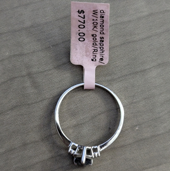 London Blue Topaz & Diamond Ring 10K White Gold Pear Teardrop Cut Engagement - Picture 3 of 4